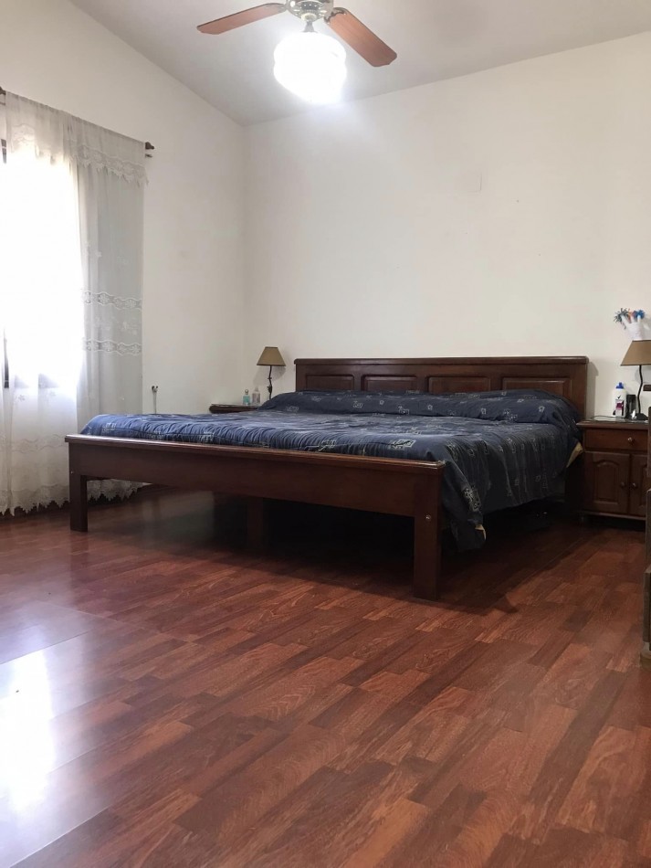 CASA EN PERMUTA POR DEPTOS EN CARLOS PAZ