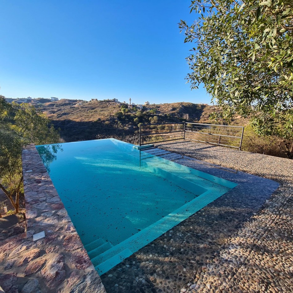 CASA BARCO DE DISEÑO EN VILLA DEL LAGO VISTA SOÑADA