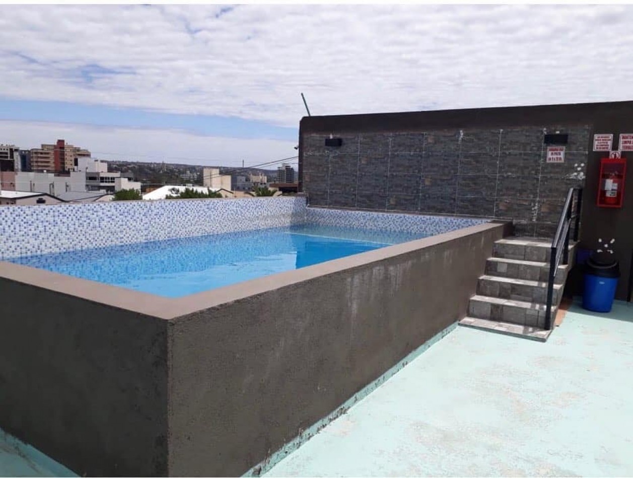 DEPARTAMENTO AMPLIO CON PATIO 