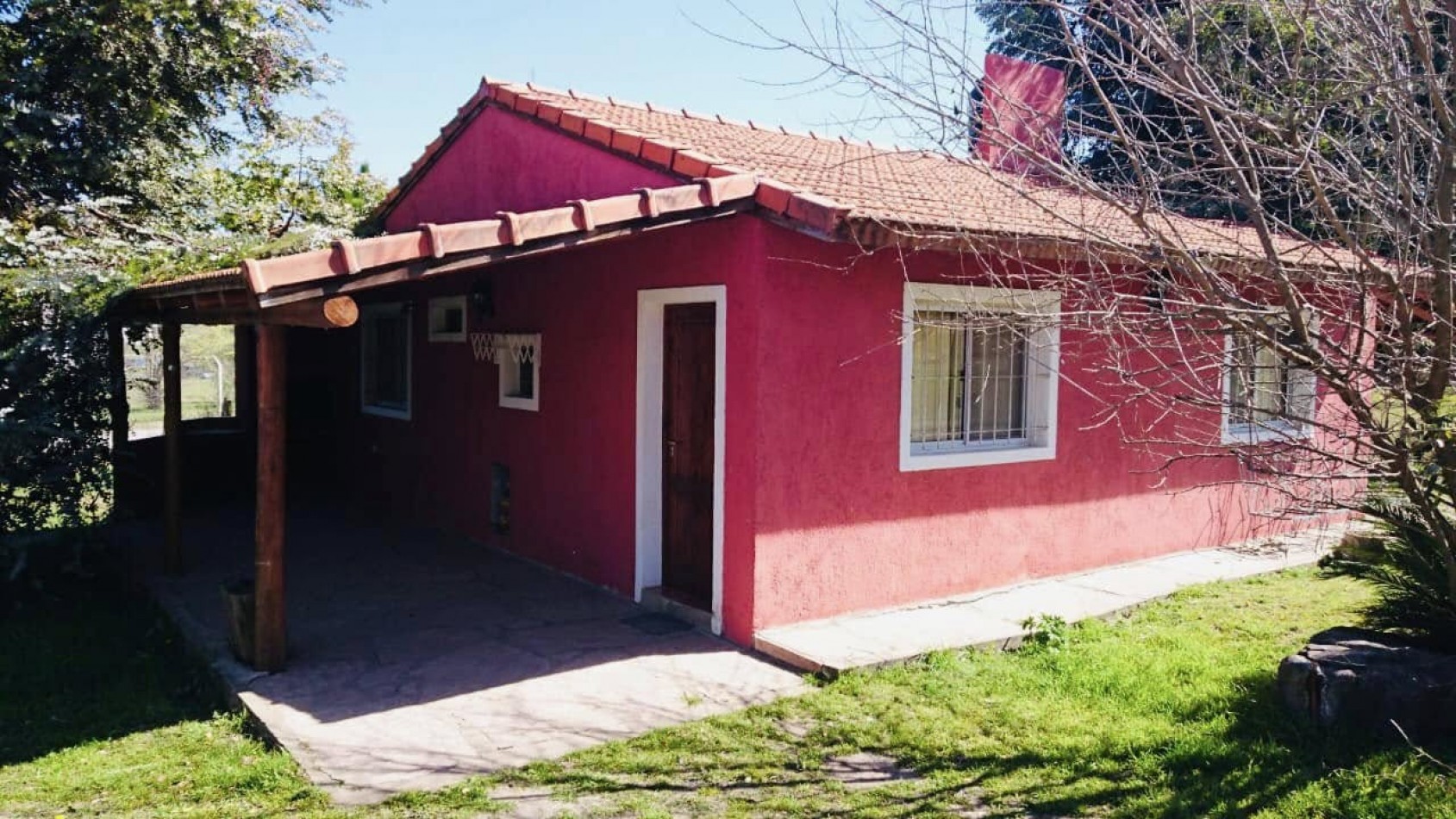 COMPLEJO DE CABAÑAS SOBRE RUTA LAS CAÑITAS