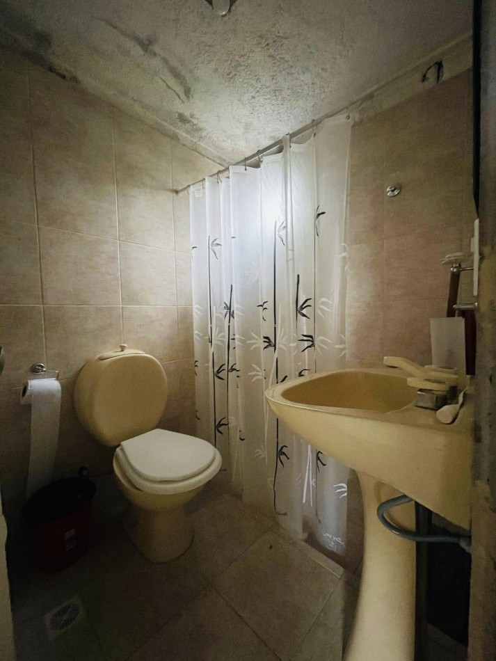 CASA SOBRE RUTA LAS JARILLAS