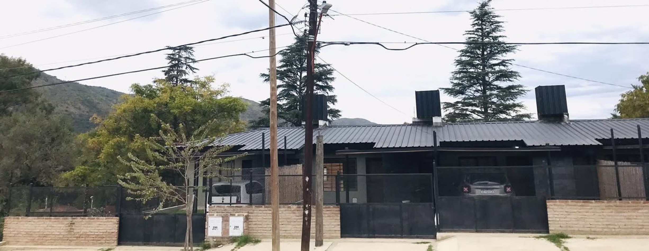 DUPLEX NUEVO CON TERRAZA PATIO PILETA PROPIA COCHERA  NO PAGA EXPENSAS 