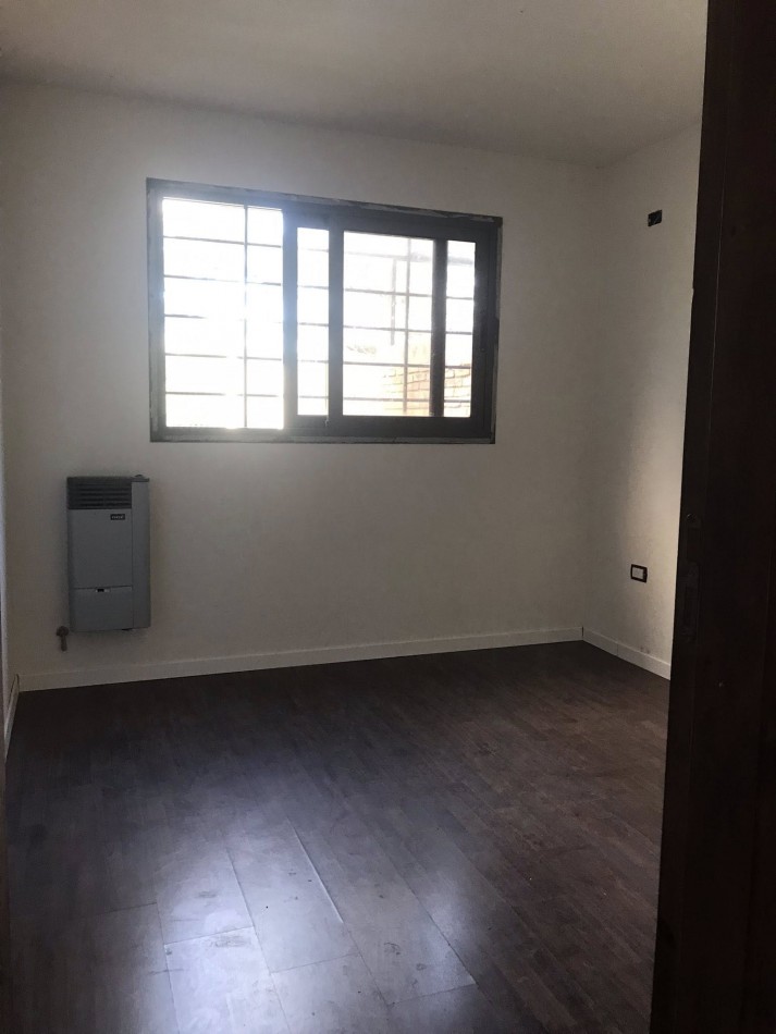 DUPLEX NUEVO CON TERRAZA PATIO PILETA PROPIA COCHERA  NO PAGA EXPENSAS 