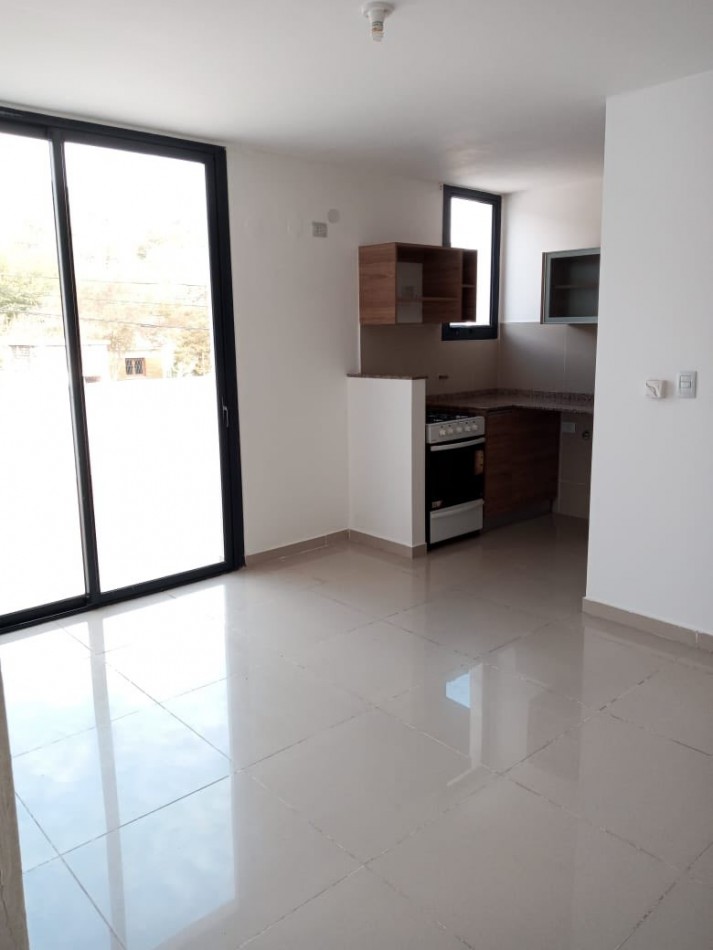 DEPARTAMENTO EN EL VOW CON TERRAZA Y COCHERA