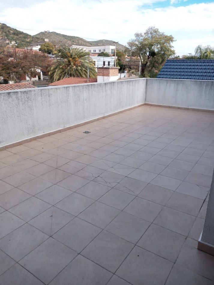 DEPARTAMENTO EN EL VOW CON TERRAZA Y COCHERA