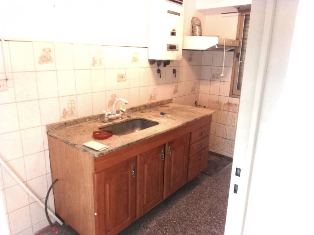 DEPTO BALCON A LA CALLE 2 Dormitorios