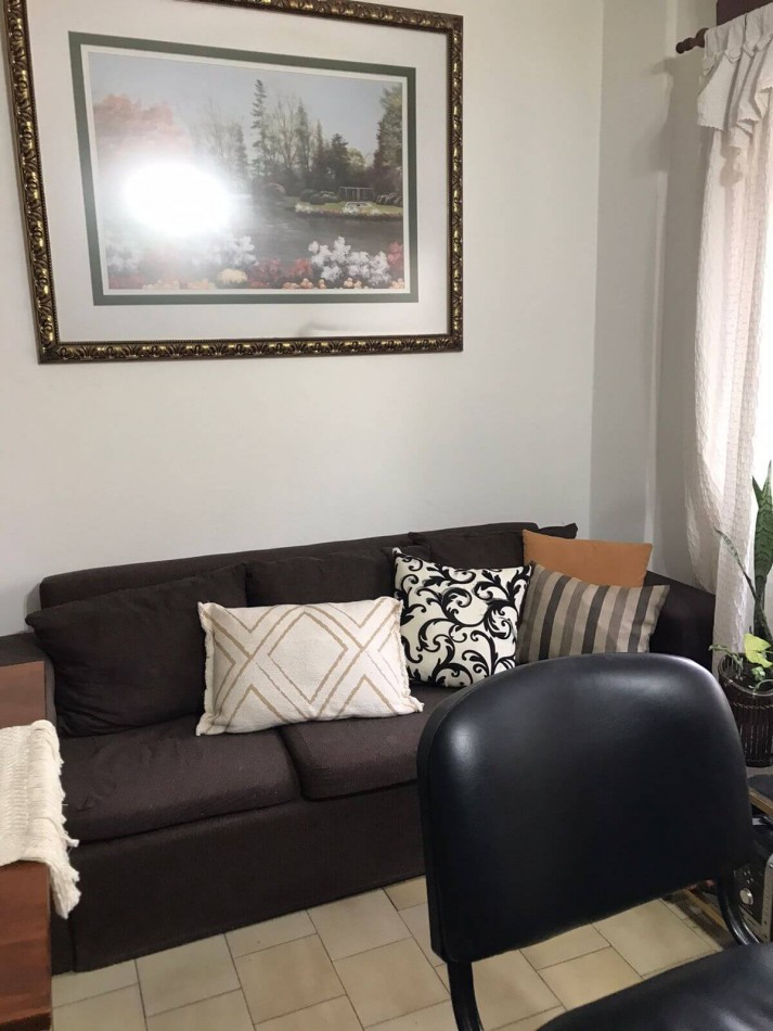 DEPARTAMENTO EN GALERIA PLENO CENTRO