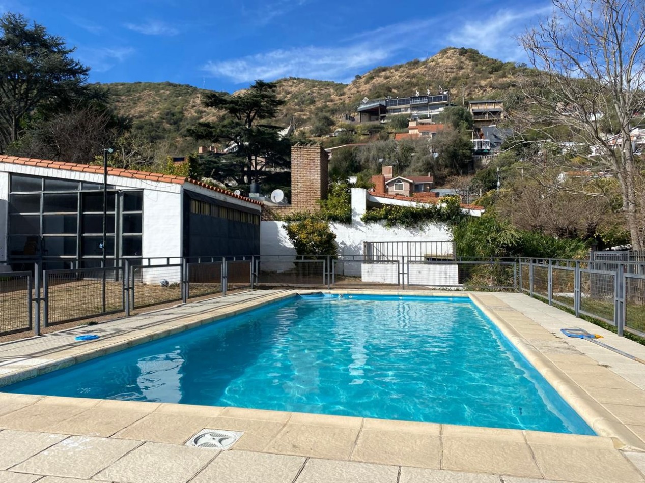 Casa 3 dormitorios en Barrio Jose Muñoz