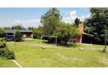 COMPLEJO DE CABAÑAS SOBRE RUTA LAS CAÑITAS