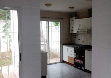 DEPARTAMENTO 2 DOR 1 BAÑO COCHERA PATIO PILE